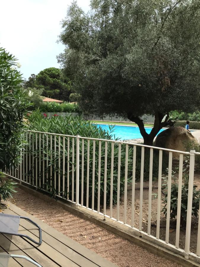 Appt T2 Standing Avec Piscine Et Terrasse Apartment Porto-Vecchio  Exterior photo